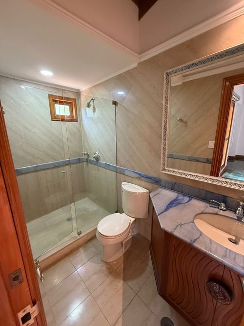 Casa de 4 alcobas en venta en La Calera, Medellín, 578 m² · foto 13 de 24