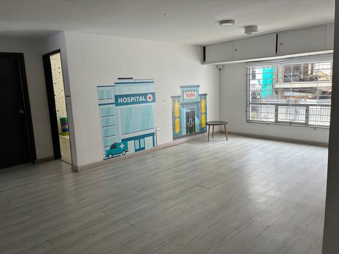 Casa de 4 alcobas en venta en Santa Barbara, Bogotá, 230 m² · foto 19 de 24