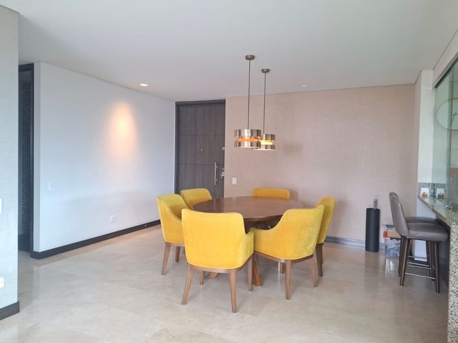 Apartamento de 3 alcobas en venta en Santa María De Los Ángeles, Medellín, 150 m² · foto 3 de 18