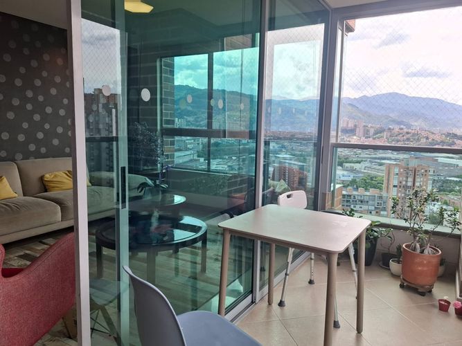 Apartamento de 3 alcobas en venta en Santa María De Los Ángeles, Medellín, 150 m² · foto 17 de 18