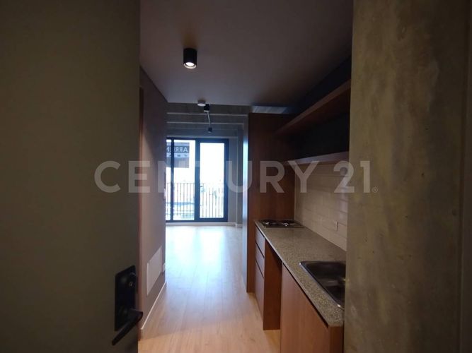 Apartaestudio en arriendo en San Nicolas, Bogotá, 22 m² · foto 2 de 12