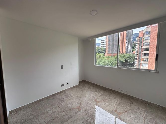 Apartamento de 3 alcobas en venta en El Poblado, Medellín, 114 m² · foto 12 de 17