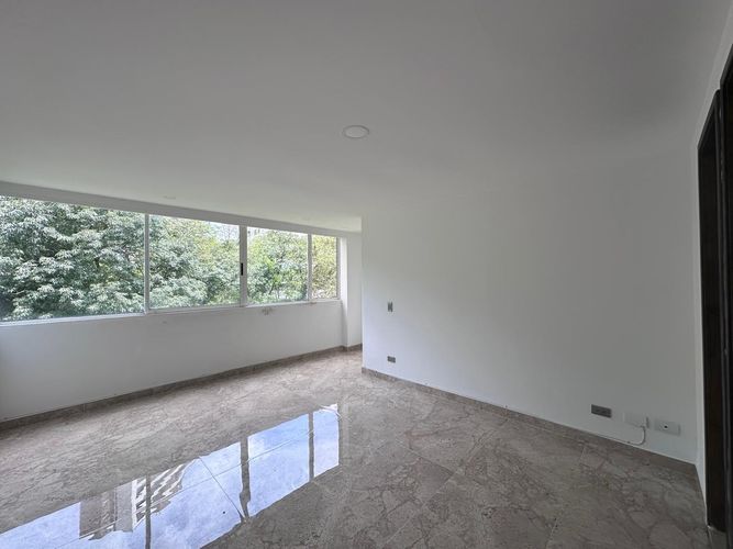 Apartamento de 3 alcobas en venta en El Poblado, Medellín, 114 m² · foto 6 de 17