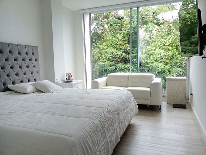 Casa de 4 alcobas en venta en El Poblado, Medellín, 680 m² · foto 8 de 20