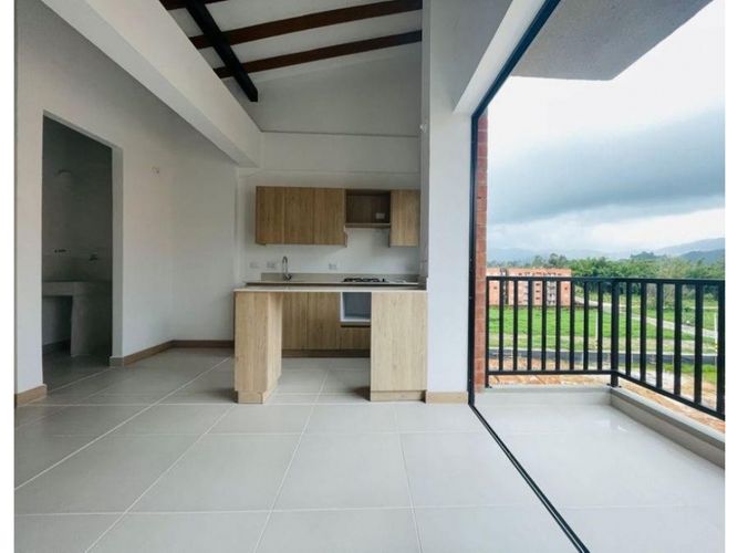 Apartamento de 2 alcobas en venta en La Ceja, 61 m² · foto 2 de 14