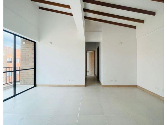 Apartamento de 2 alcobas en venta en La Ceja, 61 m² · foto 4 de 14