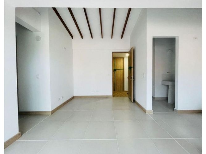 Apartamento de 2 alcobas en venta en La Ceja, 61 m² · foto 6 de 14