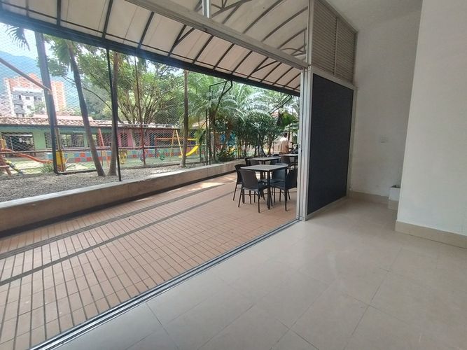 Local en arriendo en Niquia, Bello, 30 m² · foto 8 de 14
