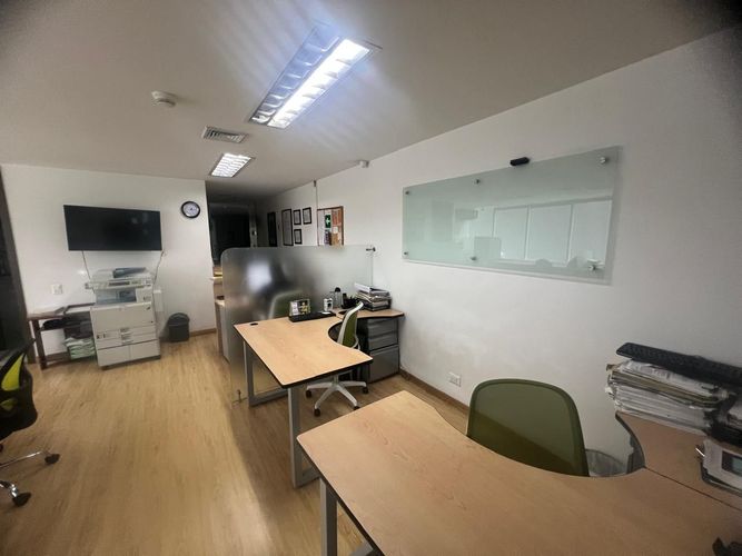 Oficina en arriendo en El Poblado, Medellín, 67 m² · foto 13 de 17