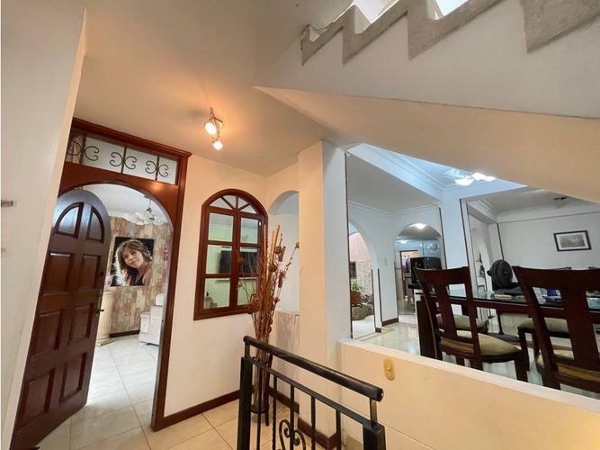 Casa de 7 alcobas en venta en El Ingenio, Cali, 750 m² · foto 6 de 24