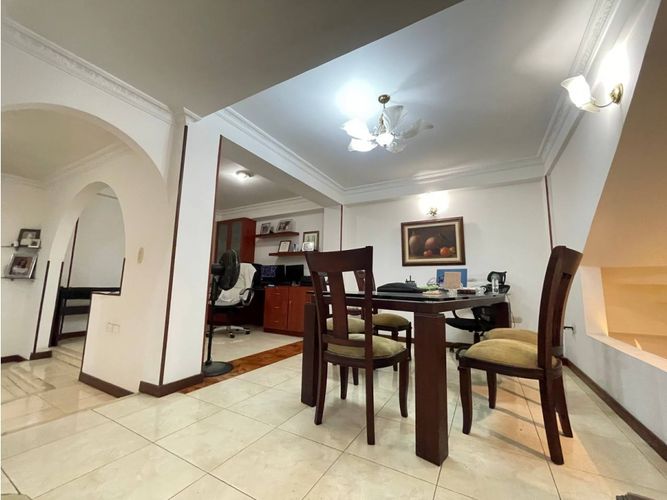 Casa de 7 alcobas en venta en El Ingenio, Cali, 750 m² · foto 12 de 24