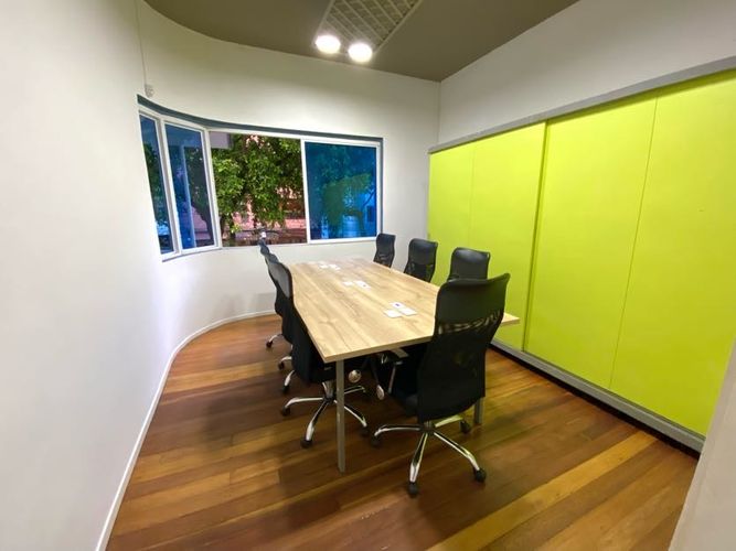 Oficina en venta en Centenario, Cali, 320 m² · foto 24 de 24