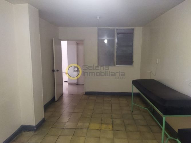 Oficina en arriendo en Centro, Bucaramanga, 470 m² · foto 6 de 21