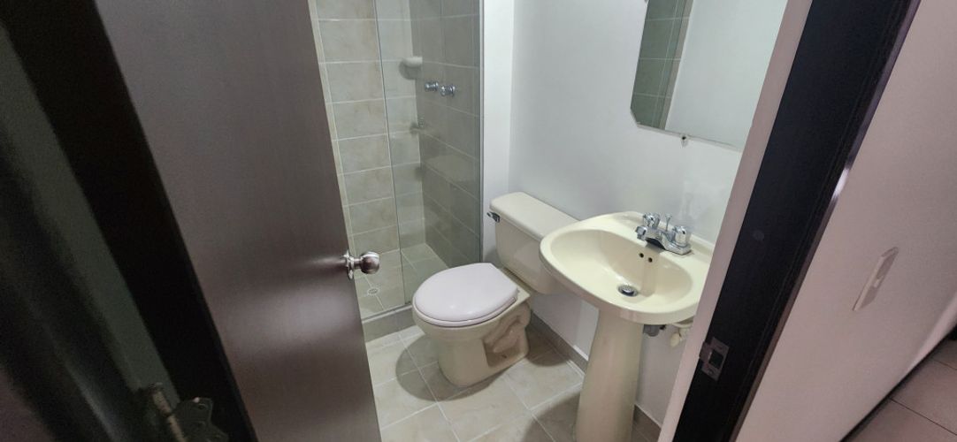Apartamento de 3 alcobas en arriendo en Villa Carlota, Medellín, 67 m² · foto 6 de 12
