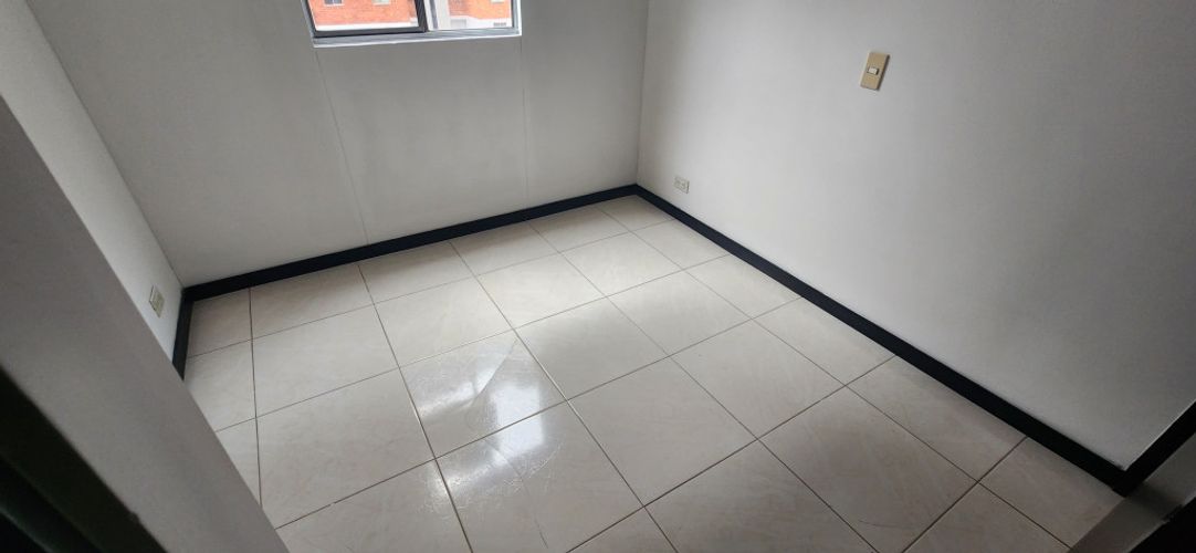 Apartamento de 3 alcobas en arriendo en Villa Carlota, Medellín, 67 m² · foto 7 de 12