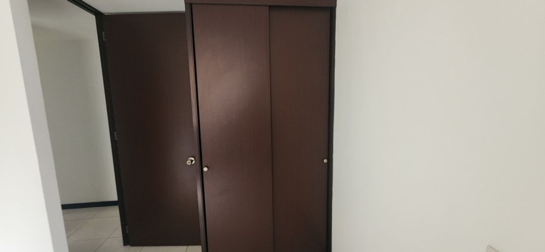 Apartamento de 3 alcobas en arriendo en Villa Carlota, Medellín, 67 m² · foto 10 de 12