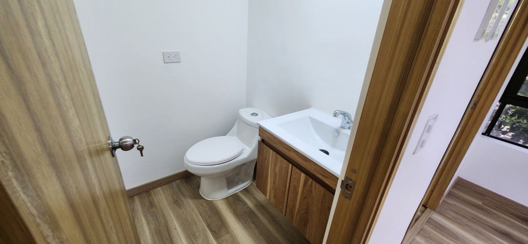 Oficina en arriendo en Santa María De Los Ángeles, Medellín, 33 m² · foto 3 de 7