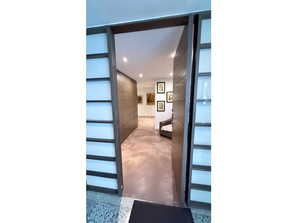 Apartamento en venta en Los Rosales, Bogotá · foto 14 de 16