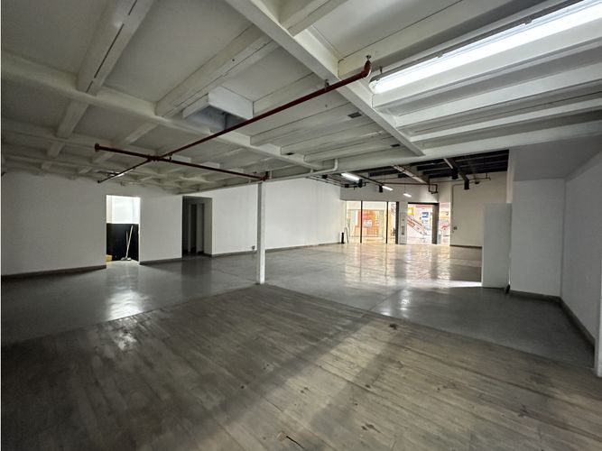 Local en venta en Jesus Nazareno, Medellín, 246 m² · foto 6 de 15