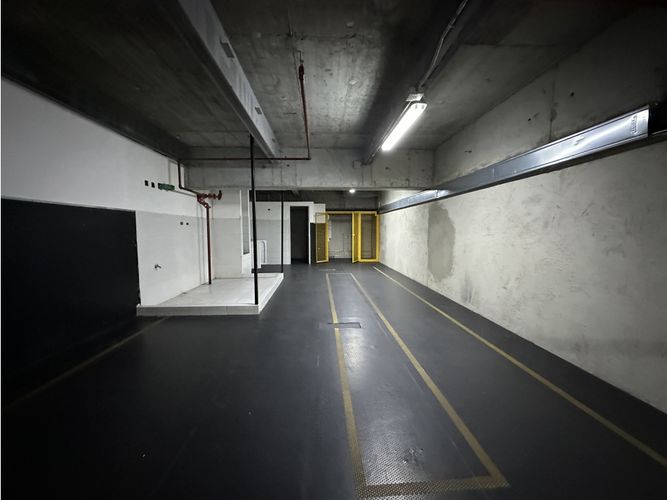 Local en venta en Jesus Nazareno, Medellín, 246 m² · foto 7 de 15