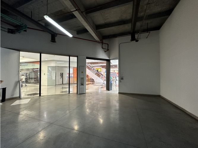 Local en venta en Jesus Nazareno, Medellín, 246 m² · foto 10 de 15