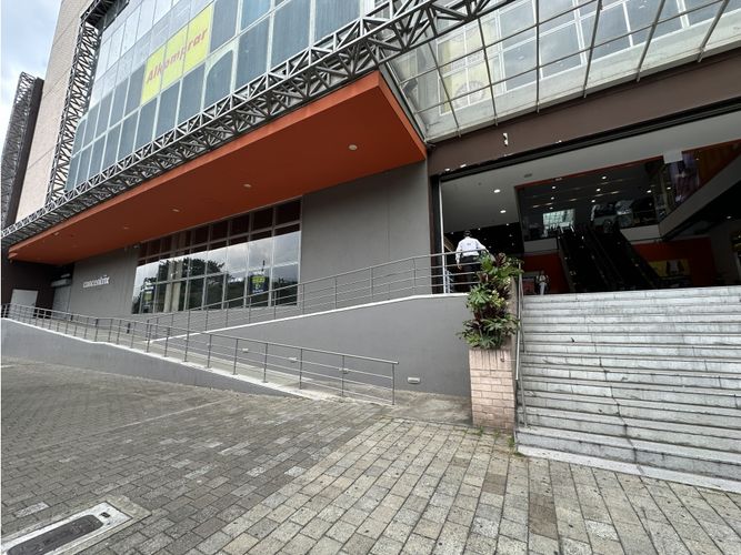 Local en venta en Jesus Nazareno, Medellín, 246 m² · foto 13 de 15