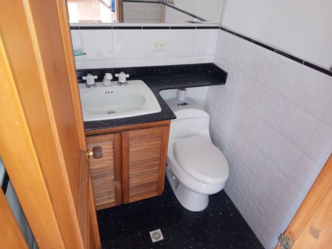 Apartamento de 2 alcobas en arriendo en Laureles, Medellín, 220 m² · foto 21 de 24