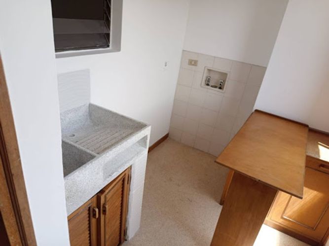 Apartamento de 2 alcobas en arriendo en Laureles, Medellín, 220 m² · foto 24 de 24