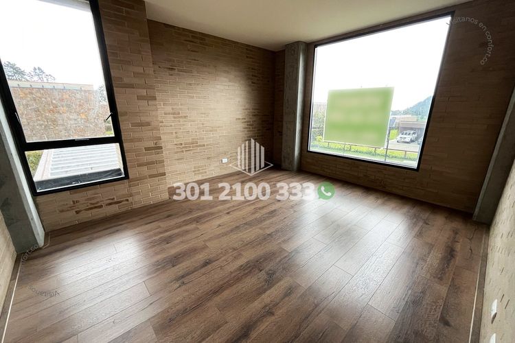 Casa de 3 alcobas en venta en Las Palmas, Envigado, 440 m² · foto 18 de 24