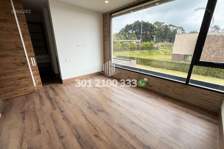 Casa de 3 alcobas en venta en Las Palmas, Envigado, 440 m² · foto 21 de 24