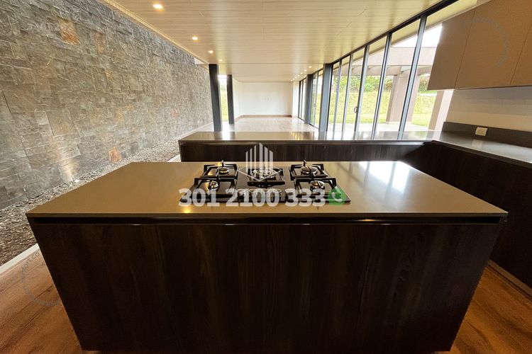 Casa de 3 alcobas en venta en Las Palmas, Envigado, 440 m² · foto 11 de 24