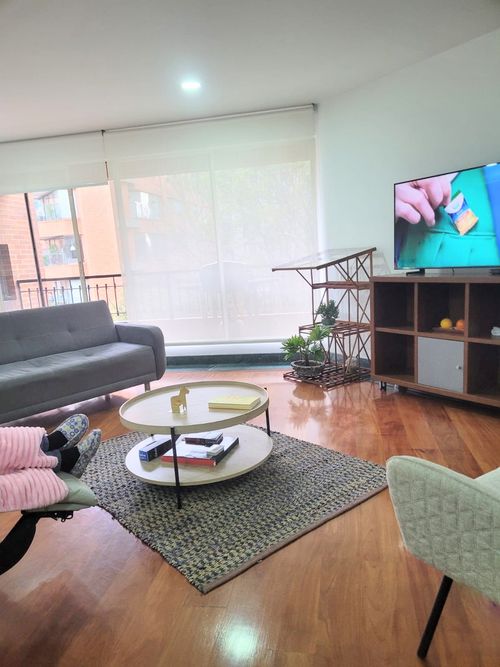 Apartamento de 4 alcobas en venta en La Cabrera, Bogotá, 294 m² · foto 9 de 24