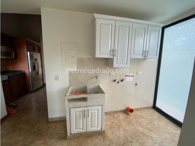 Casa de 5 alcobas en venta en Cc Fontanar, Cajicá, 320 m² · foto 8 de 12
