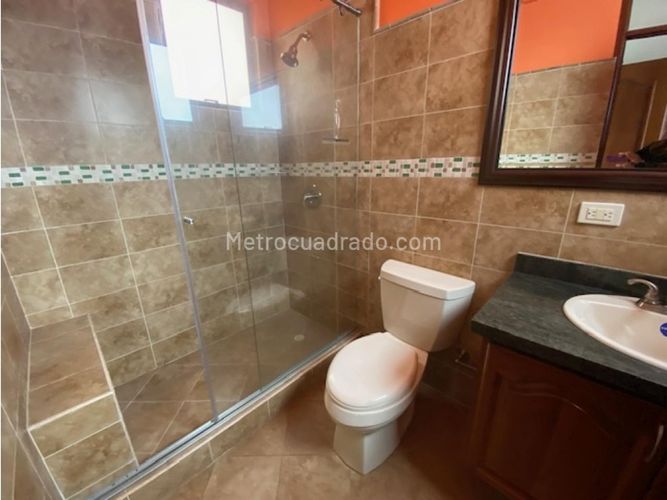 Casa de 5 alcobas en venta en Cc Fontanar, Cajicá, 320 m² · foto 9 de 12