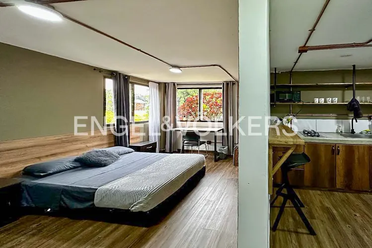 Apartamento de 8 alcobas en arriendo en Santa Maria De Los Angeles, Medellín, 250 m² · foto 8 de 16