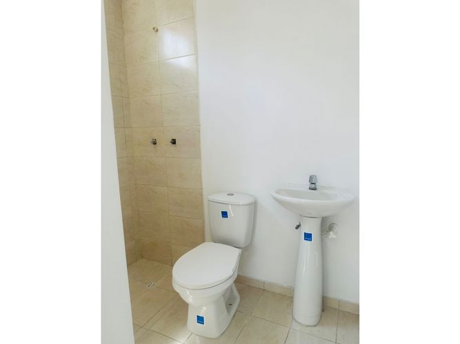 Apartamento de 4 alcobas en venta en Calle Larga, Sabaneta, 209 m² · foto 21 de 24
