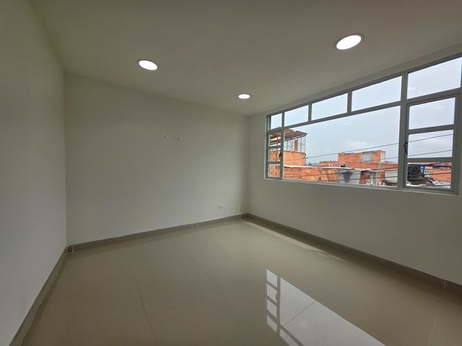 Casa de 4 alcobas en venta en Compartir Sector I, Soacha, 200 m² · foto 15 de 24