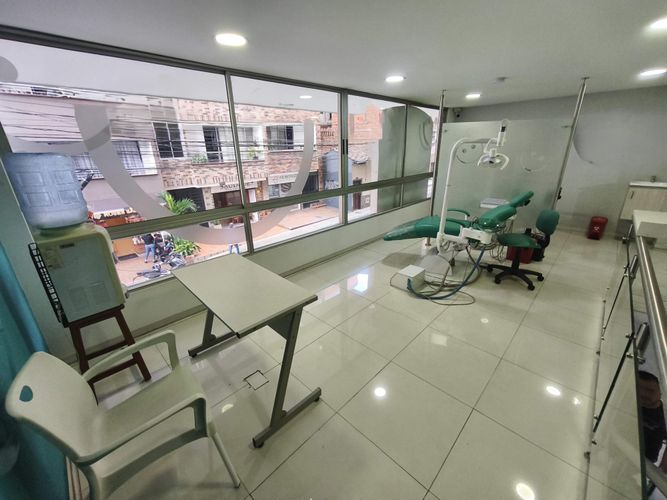 Local en venta en Mayorca, Sabaneta, 76 m² · foto 4 de 13