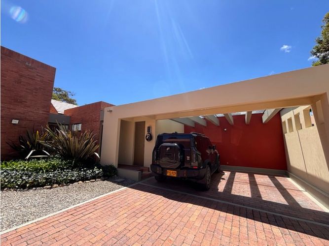 Casa de 4 alcobas en venta en Paraiso Rodadero, Chía, 320 m² · foto 4 de 23