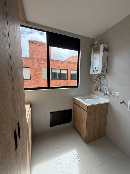 Apartamento de 3 alcobas en venta en San Patricio, Bogotá, 149 m² · foto 12 de 23