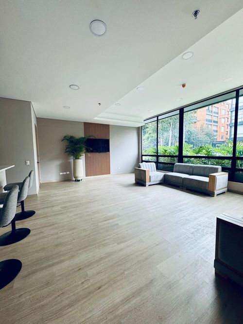 Apartamento de 3 alcobas en venta en San Patricio, Bogotá, 149 m² · foto 14 de 23