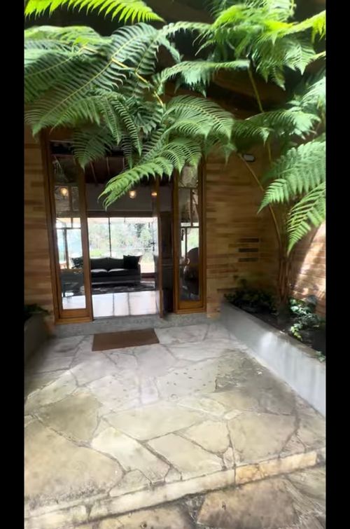 Casa de 3 alcobas en venta en Yerbabuena, Sopó, 380 m² · foto 2 de 24