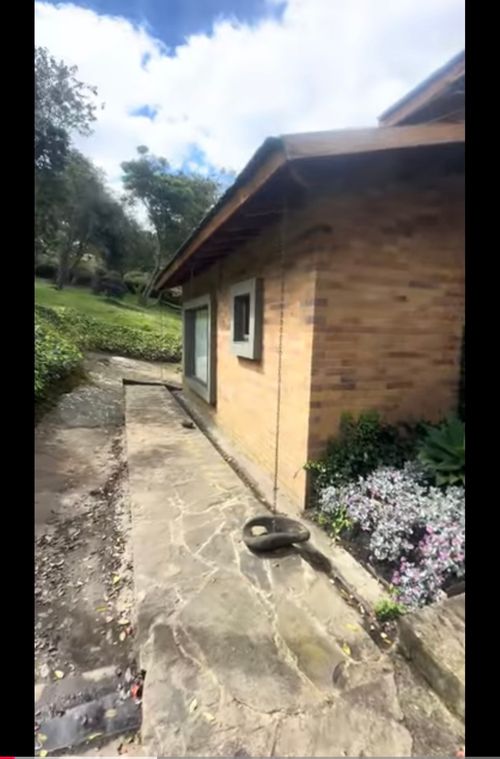 Casa de 3 alcobas en venta en Yerbabuena, Sopó, 380 m² · foto 15 de 24