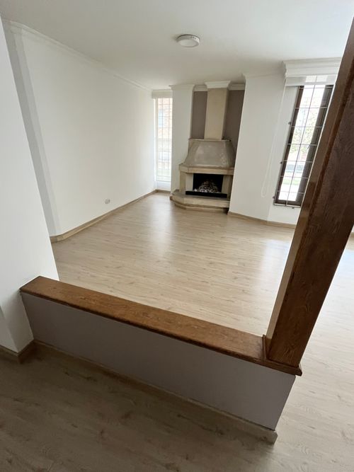 Apartamento de 2 alcobas en arriendo en Nuevo Campin, Bogotá, 69 m² · foto 2 de 19