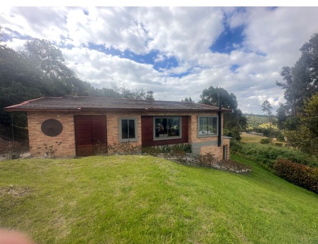 Casa de 3 alcobas en venta en Yerbabuena, Sopó, 380 m² · foto 23 de 24