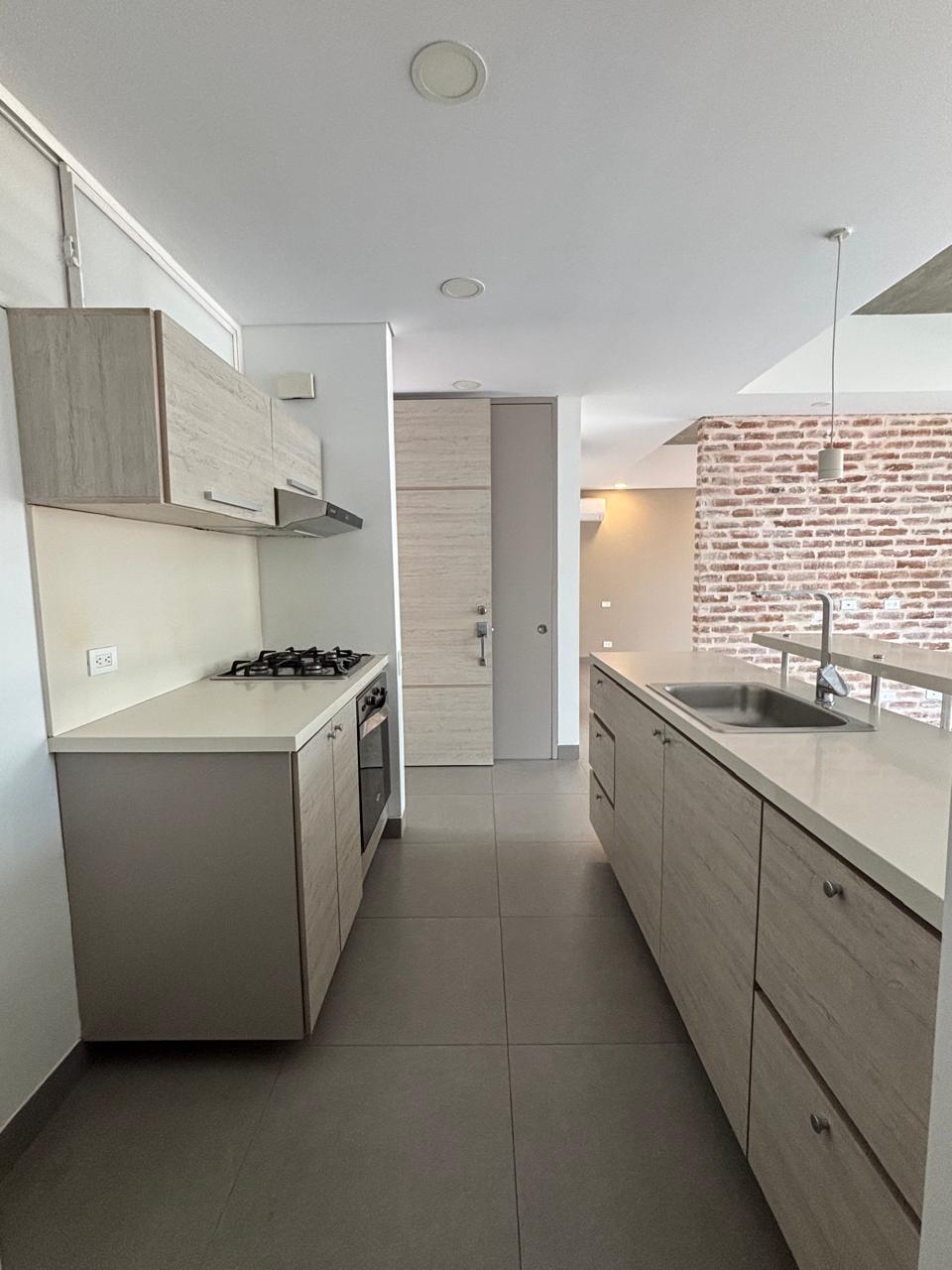 Apartamento en Arriendo en Mayapan las vegas, Cali