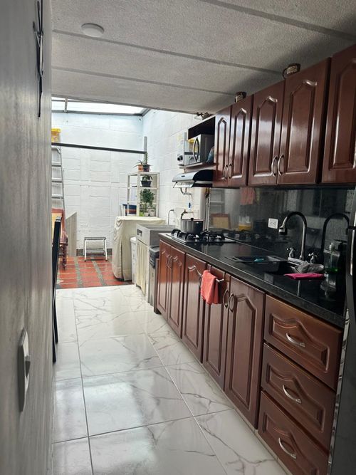 Casa de 3 alcobas en venta en La Florida, Bello, 72 m² · foto 5 de 22