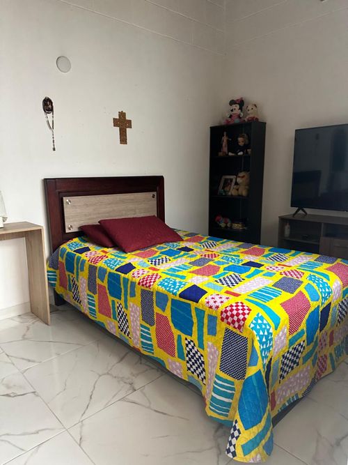 Casa de 3 alcobas en venta en La Florida, Bello, 72 m² · foto 15 de 22