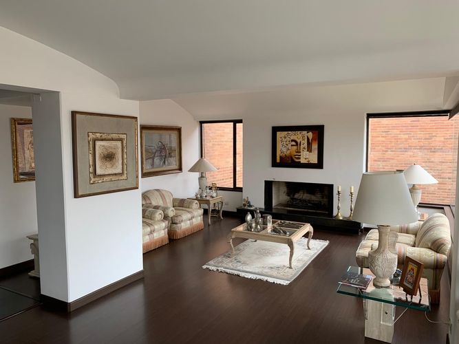 Apartamento en venta en Cerros De Suba, Bogotá · foto 3 de 23
