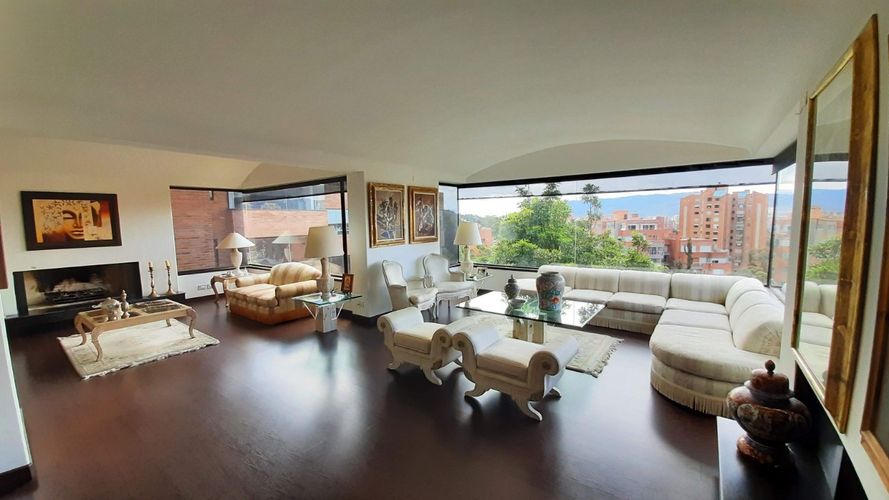 Apartamento en venta en Cerros De Suba, Bogotá · foto 13 de 23